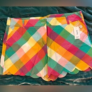 Womens 16, Crown and Ivy shorts